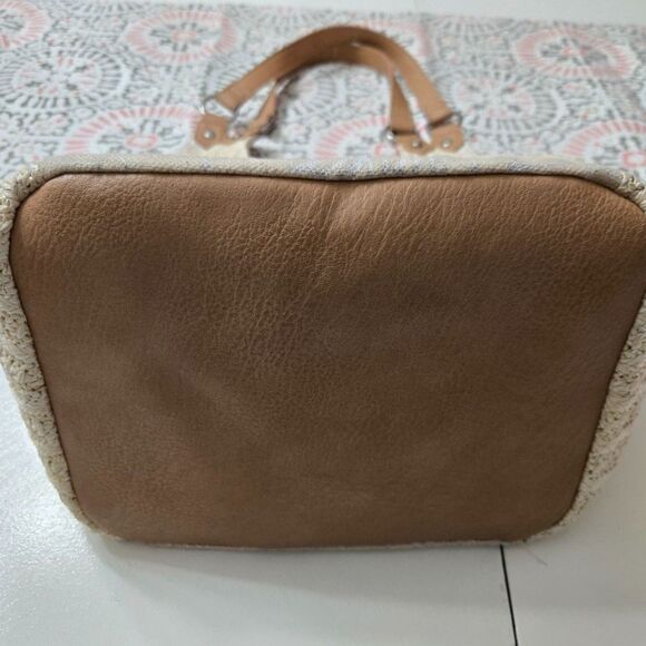 Sakroots Women's Roma Straw Small Shopper Like New Boho Bucket Bag - Picture 6 of 7